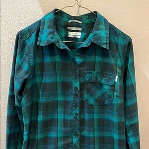 Columbia Green Plaid Button-Up Shirt